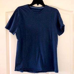 Banana Republic Large Men’s Blue Tee Shirt